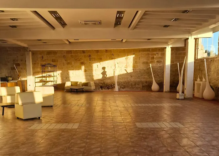 Imperial Paradise 3*